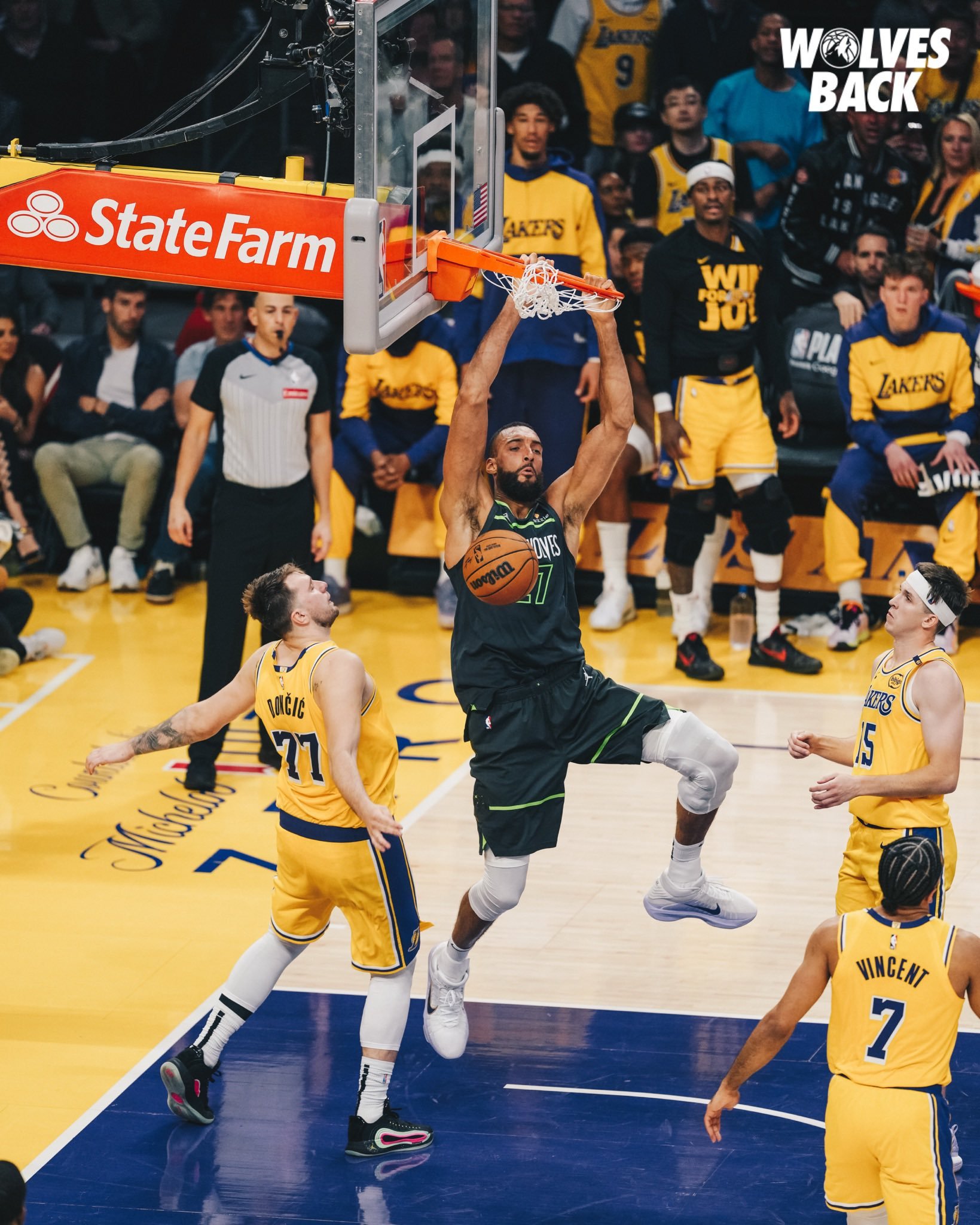 LOL联盟下注 -包含今晚CBA季后赛焦点战，毕尔巴鄂竞技外线爆发，质疑声仍在，资深球员宣示担当的词条