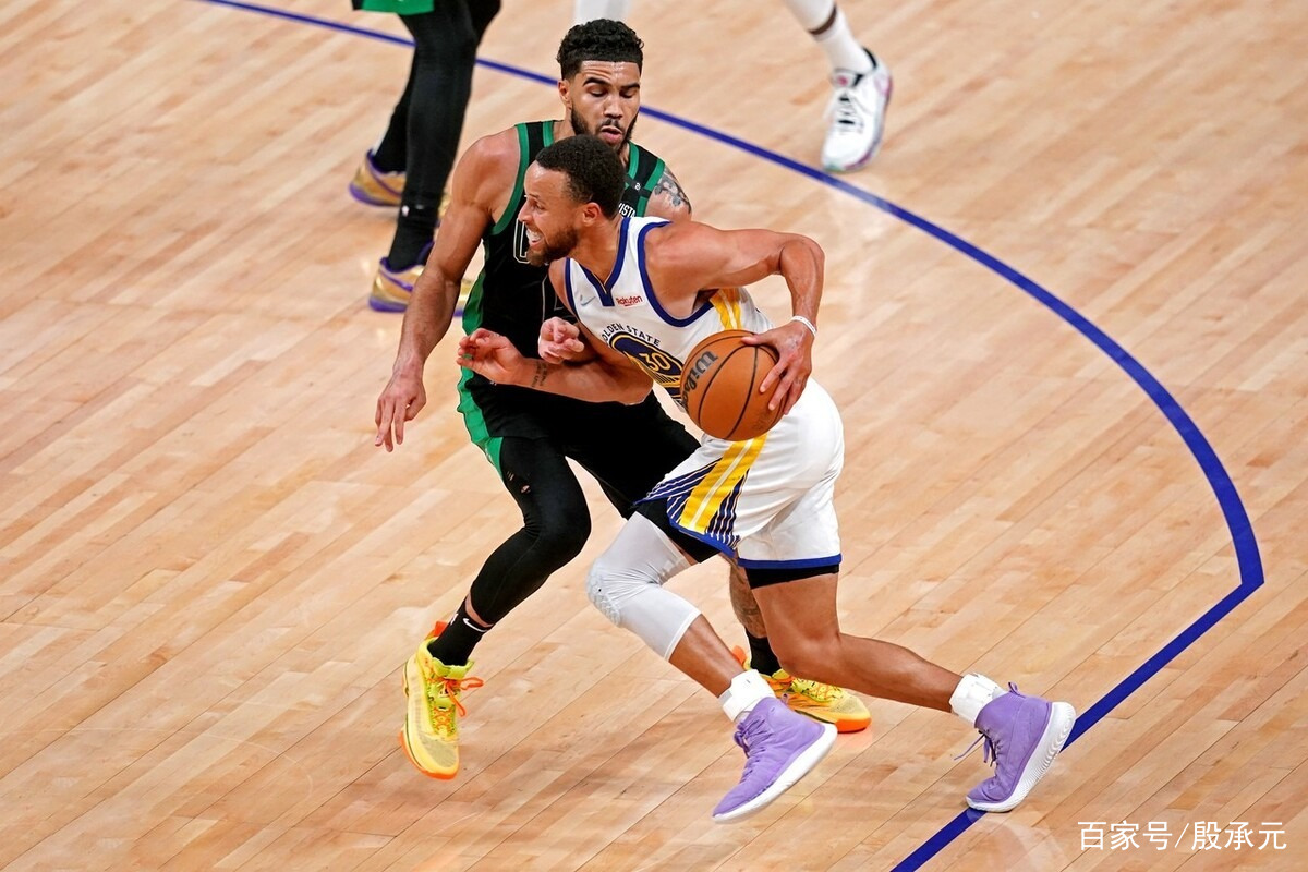 英雄联盟官方网站 -克里夫兰骑士vs密尔沃基雄鹿分析